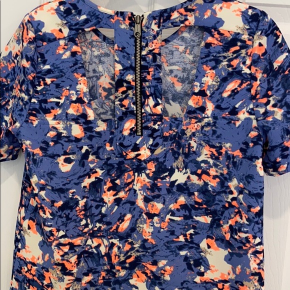 Crop structured tee - Picture 4 of 6